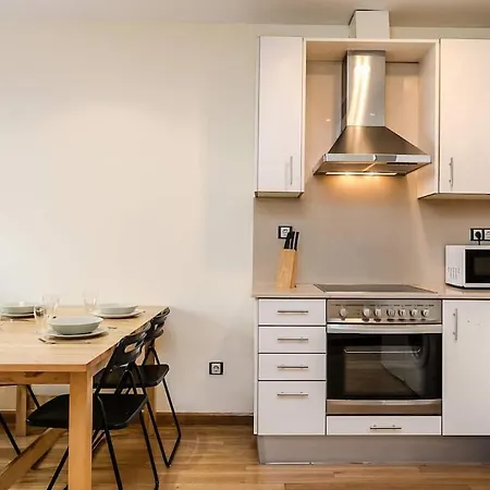 Apartment Homenfun Poble Sec